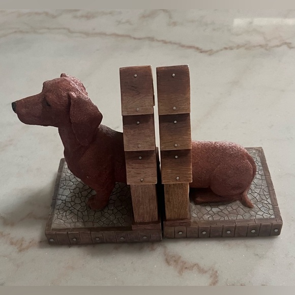 Vintage 2002 True Friends Play Ceramic/Wood Dachshund Bookends - Picture 1 of 12